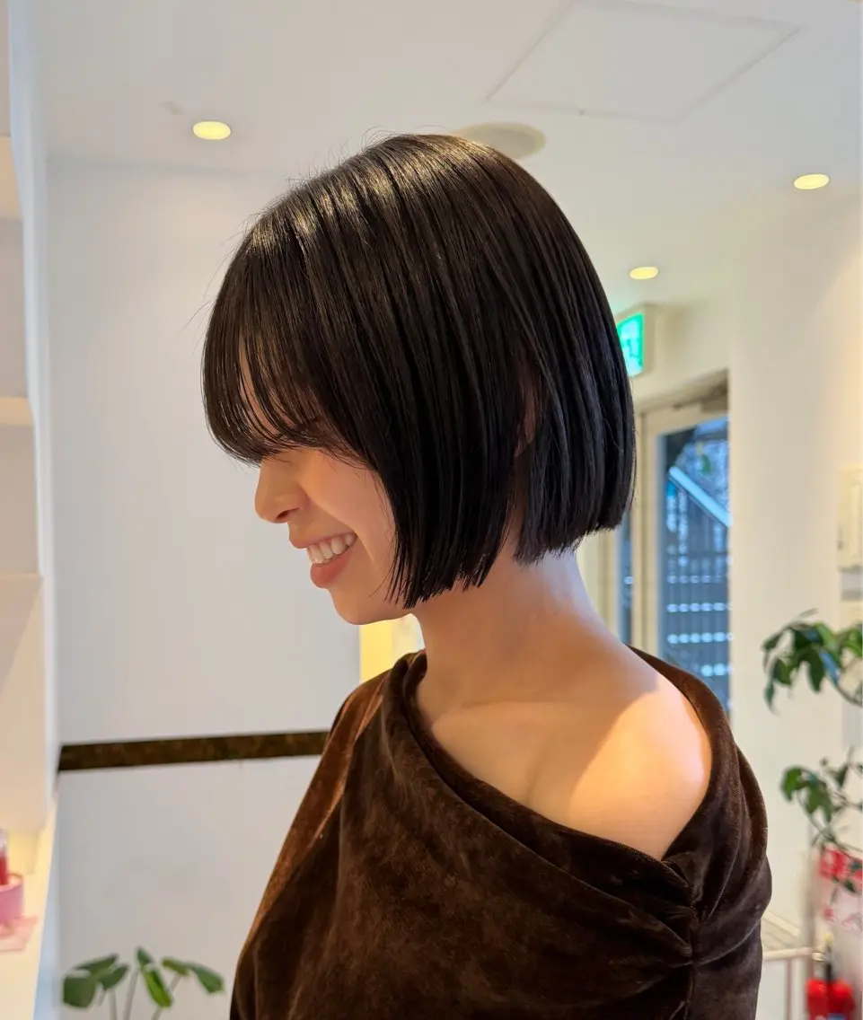 ショート 岸 奈々香のヘアスタイル