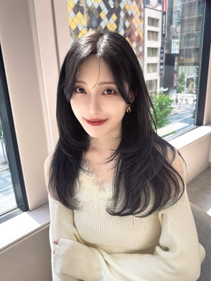 ロング カラー カット ヘアカラー トリートメント ヘッドスパ ヘアセット 韓国ヘア/レイヤー/ 顔まわり/りょーとのヘアスタイル