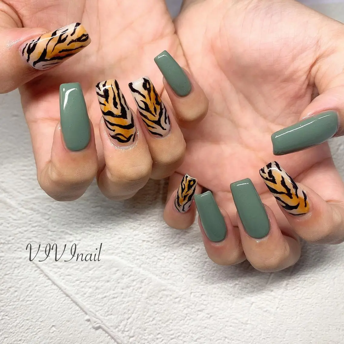 ネイル ハンドネイル vivi nailのネイルデザイン