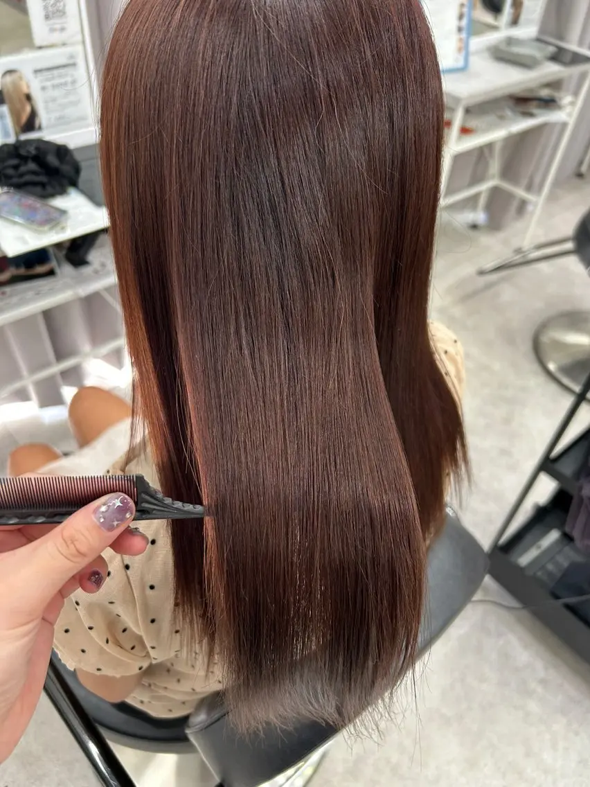 🍒モデル様募集中🍒艶感暖色系カラー➕✨トリートメント付✨※ロング料金込みの写真