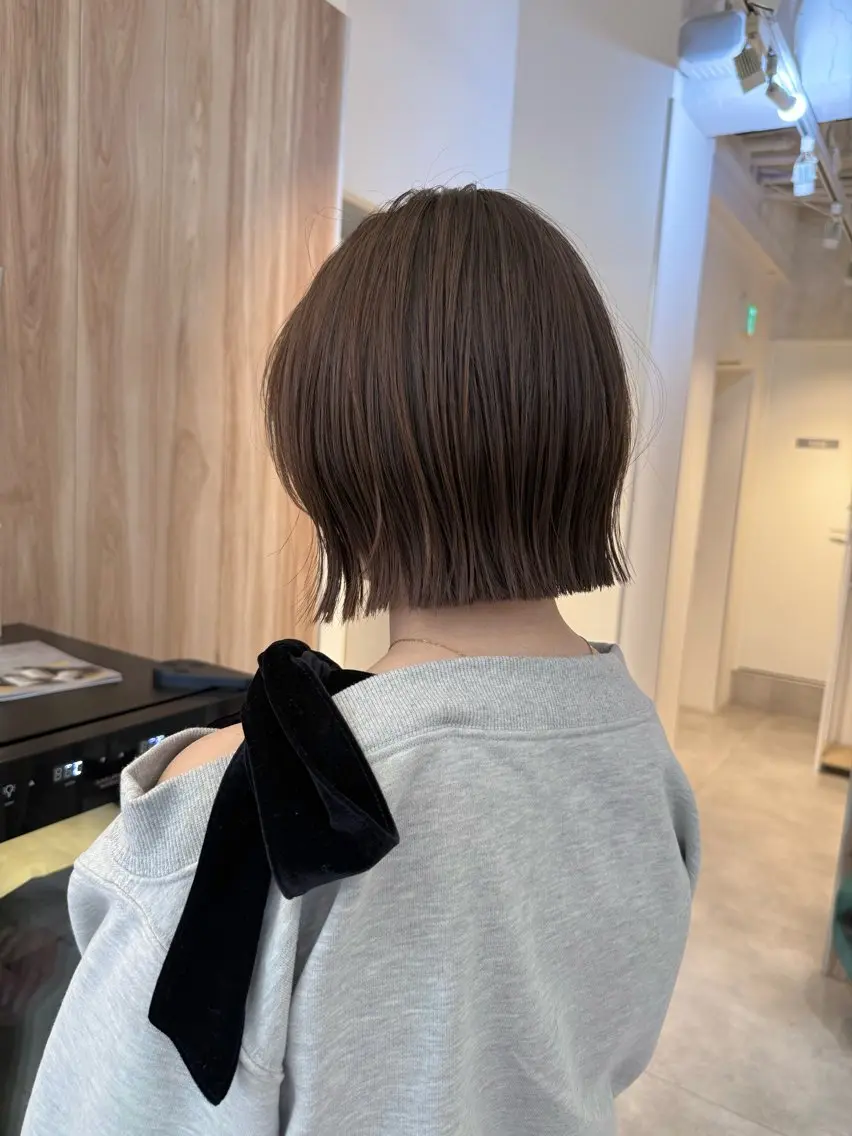 ショート カラー 切りっぱなしボブ ボブ カット ヘアカラー 神戸ボブ✂️ ioe三宮/田 伸佳のヘアスタイル
