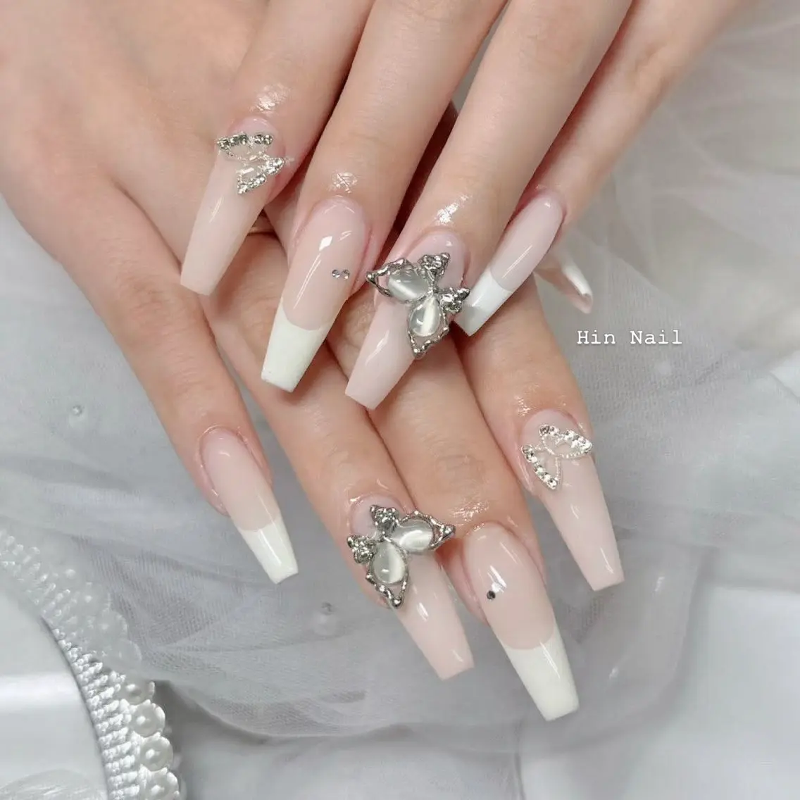 ネイル ハンドネイル HIN NAILのネイルデザイン