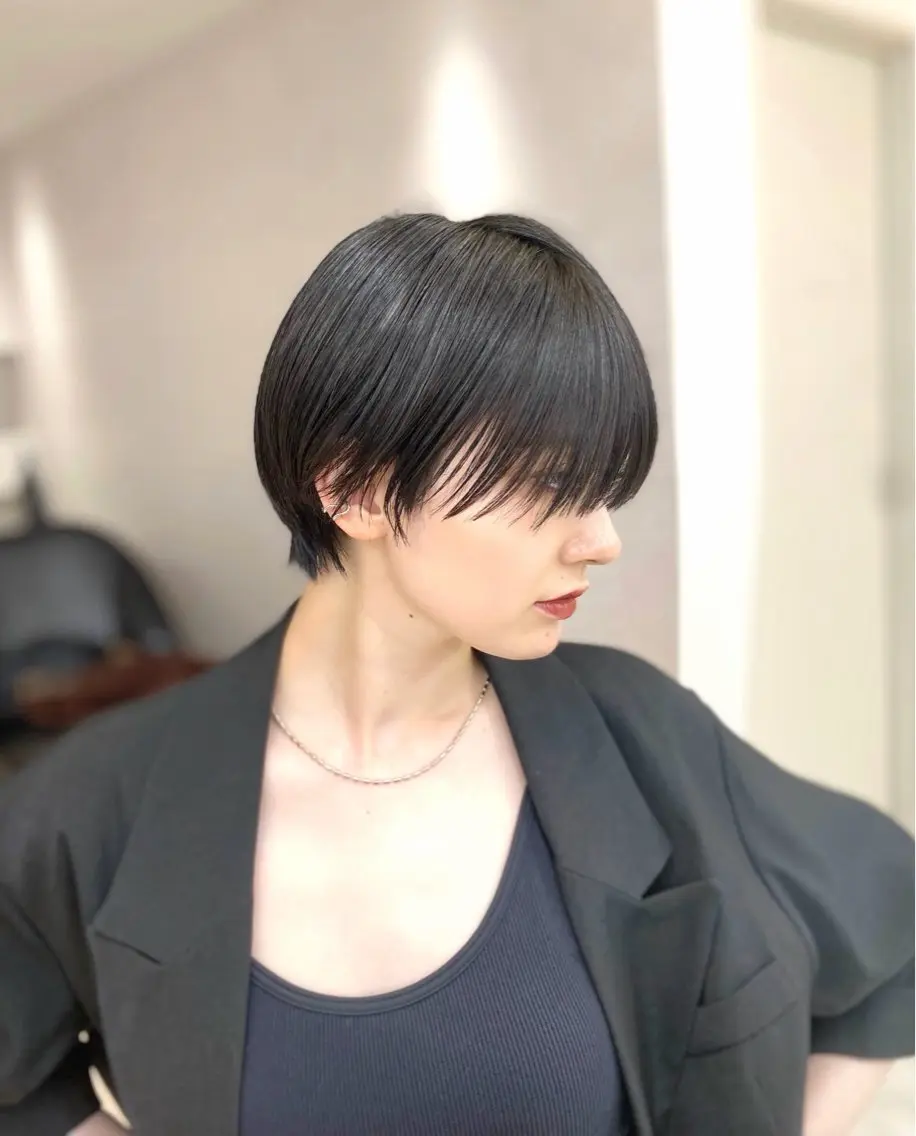 ショート カット ヘアカラー トリートメント 小顔カット/ 透明カラー/礼二郎のヘアスタイル