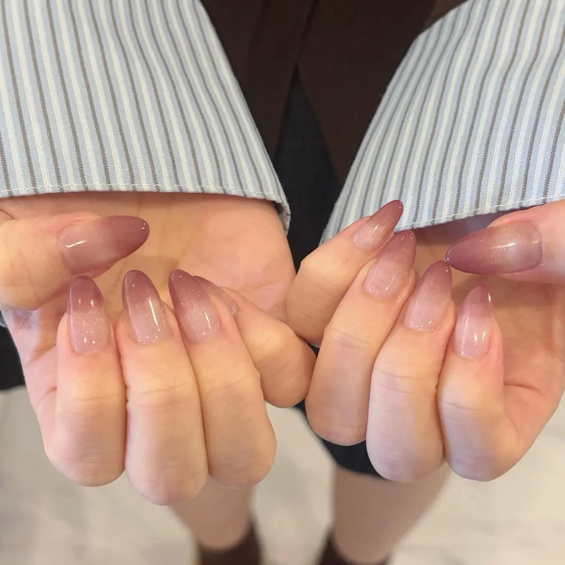 パラジェルハンドカラーグラデーション🌷ベースあり (オフあり)⚠️現金のみ対応⚠️の写真