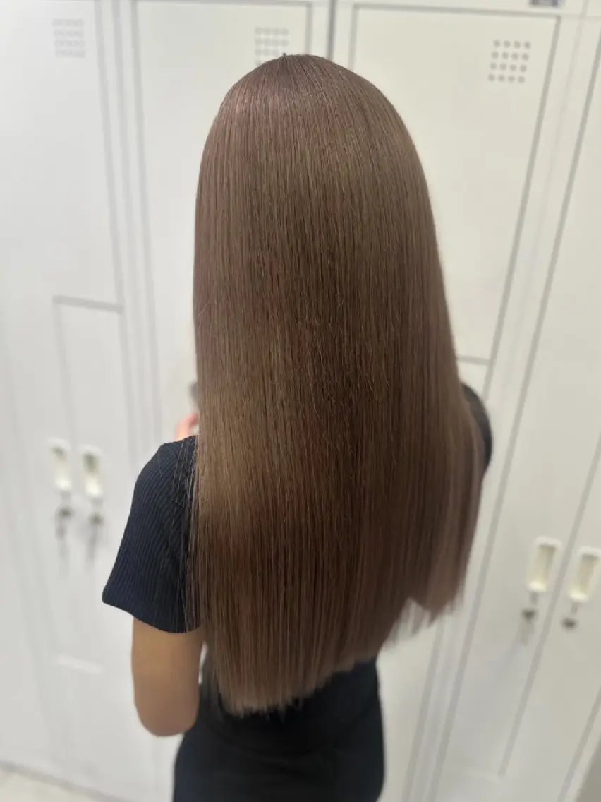 ロング カラー カット トリートメント piLLon 心斎橋のヘアスタイル