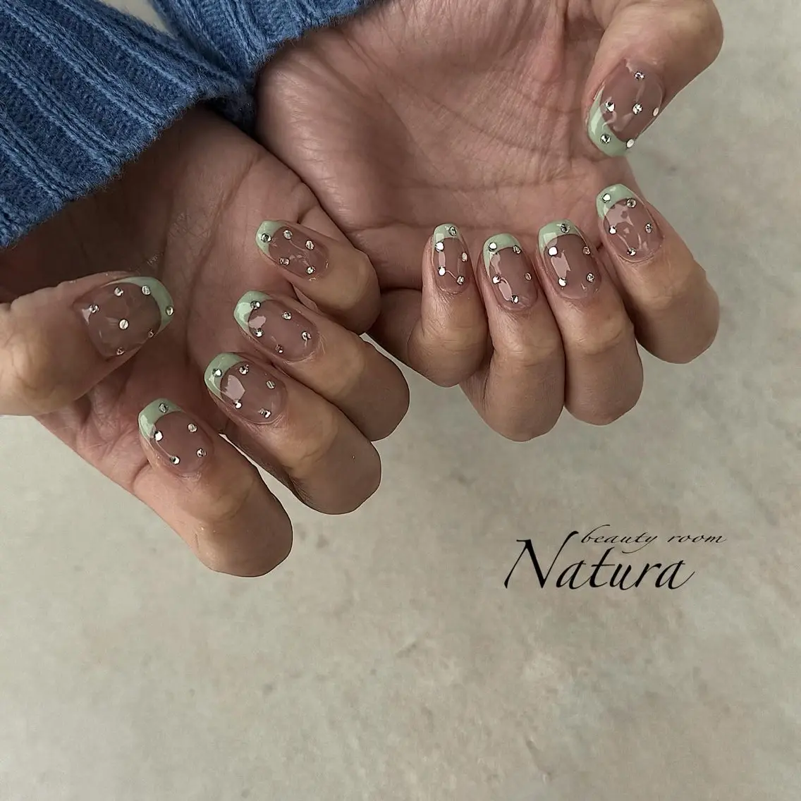 ネイル ハンドネイル beautyroom Naturaのネイルデザイン