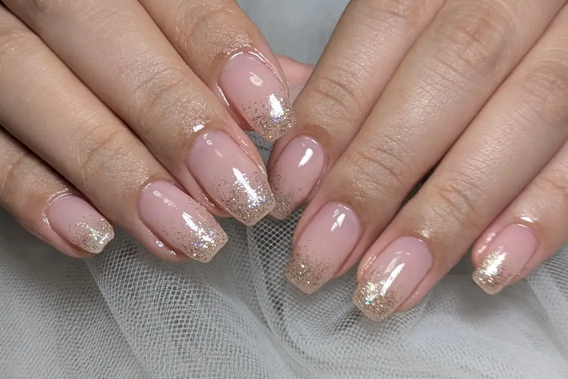ネイル グラデーション ラメ(グリッター) ラメグラデーション シンプルネイル ハンドネイル m&pPrivate nailsalonのネイルデザイン