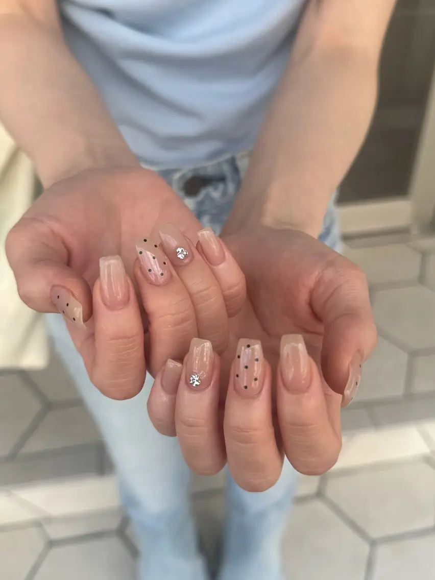ネイル オフィスネイル シンプルネイル Rommy Arisaのネイルデザイン