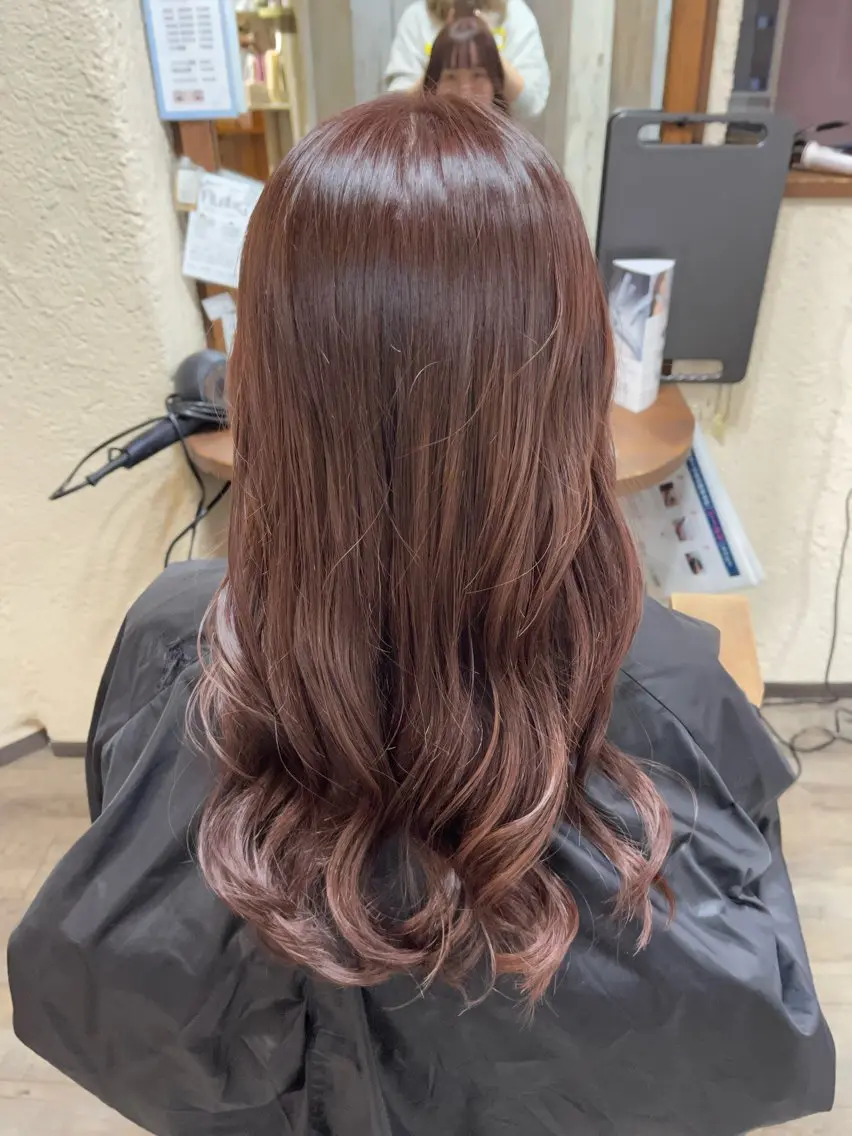 ロング カラー ブラウンカラー ピンクカラー ピンクブラウン ヘアカラー トリートメント 磧本 祐里恵のヘアスタイル