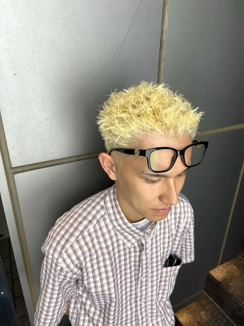 メンズ カット ヘアカラー パーマ 狩野 孝太郎のヘアスタイル