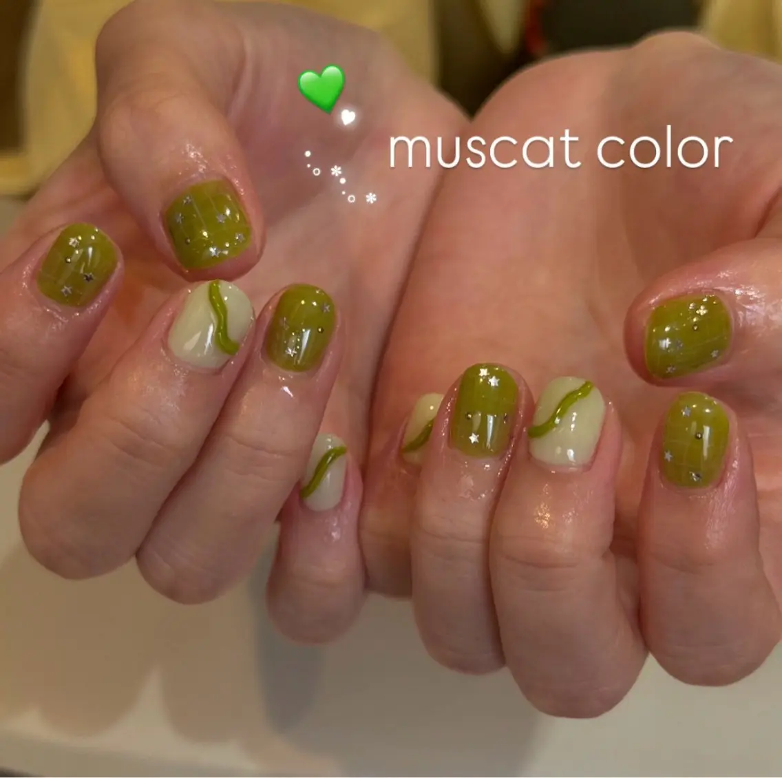 ネイル ハンドネイル Lusso Cocoroのネイルデザイン