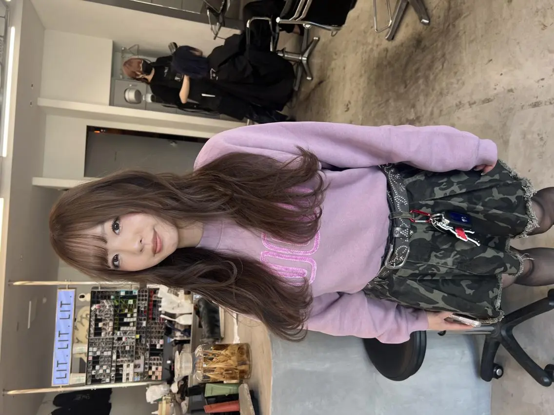 ミディアム 石黒 萌のヘアスタイル