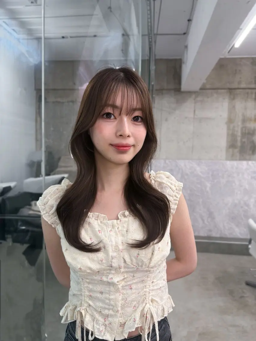 ミディアム カット ヘアカラー トリートメント 髪質改善×ブリーチ なしカラー/桃愛のヘアスタイル