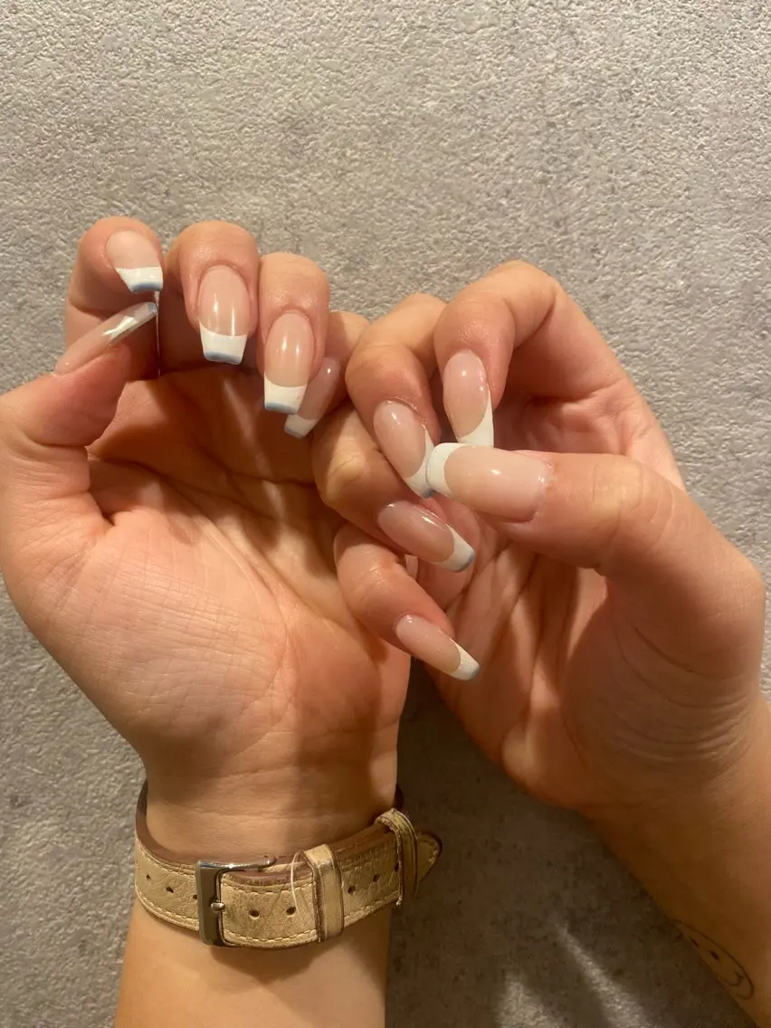 ネイル フレンチネイル REINA ルレイル心斎橋のネイルデザイン