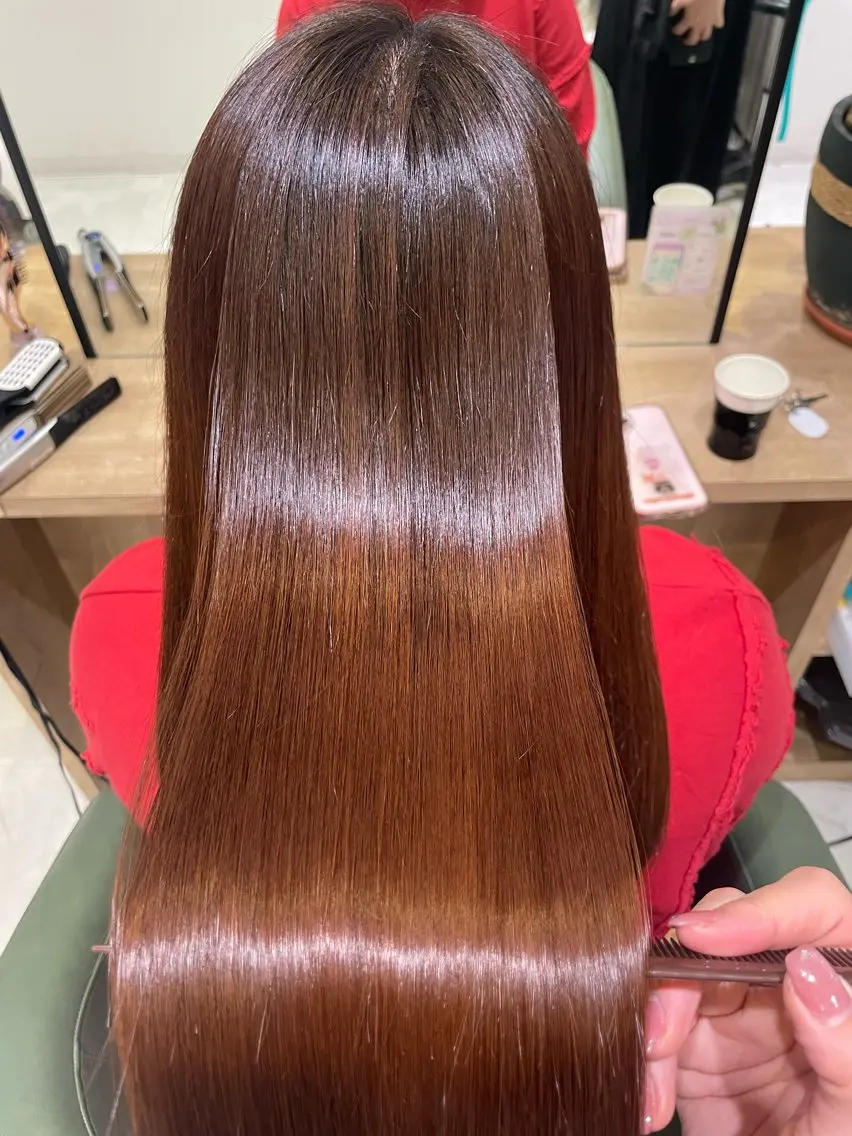 ロング 髪質改善 トリートメント 野田 カレンのヘアスタイル