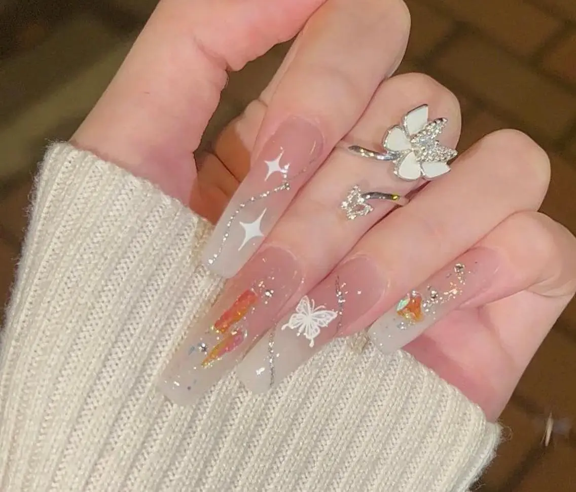 ネイル シーシー ネイルのネイルデザイン