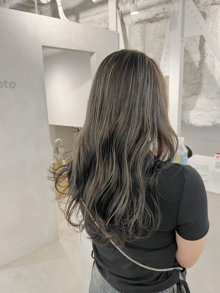 セミロング ハイライト カット ヘアカラー トリートメント ハイライト/レイヤー 木下翔太のヘアスタイル