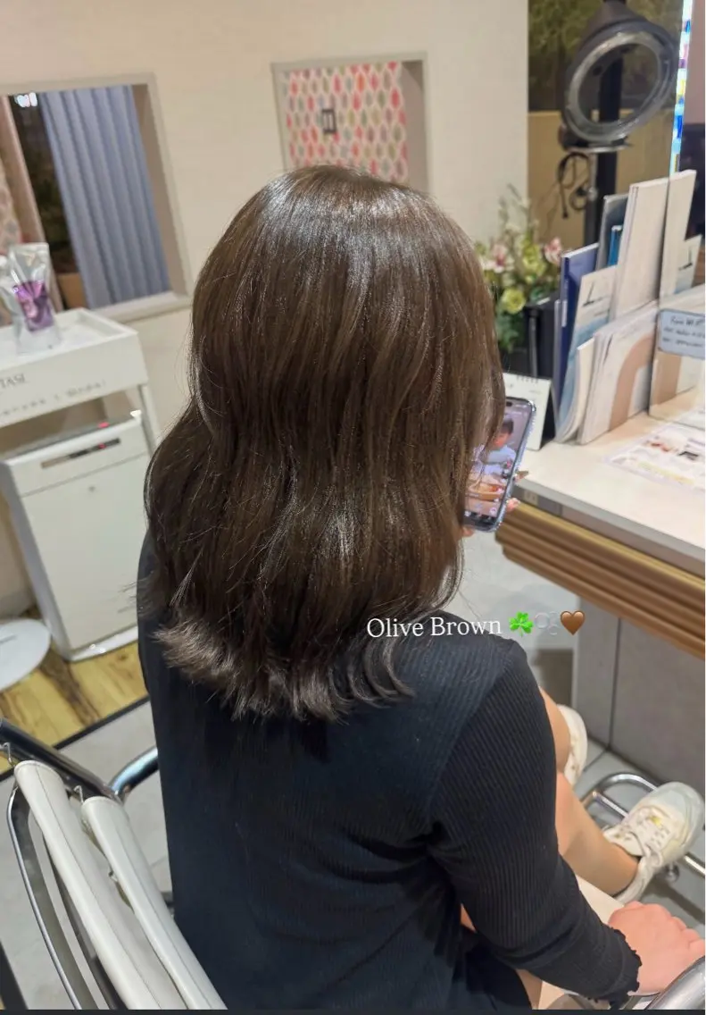 ミディアム カラー ブラウンカラー 透明感カラー オリーブブラウン レッドカラー ヘアカラー 🫧艶カラー🫧 Nanamiのヘアスタイル