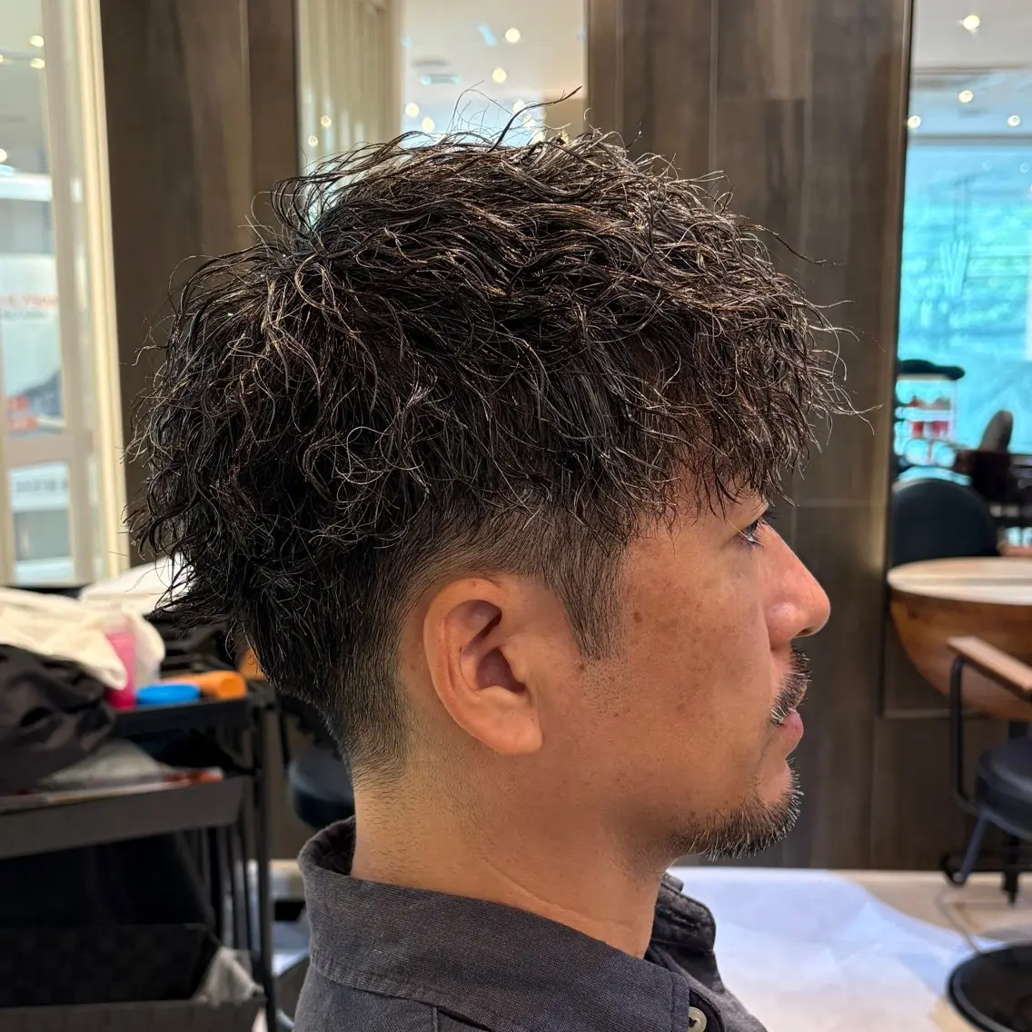 パーマ メンズ メンズパーマ ツイストスパイラルパーマ スパイラルパーマ カット パーマ 最安値メニュー✨️ sayuri🍓のヘアスタイル