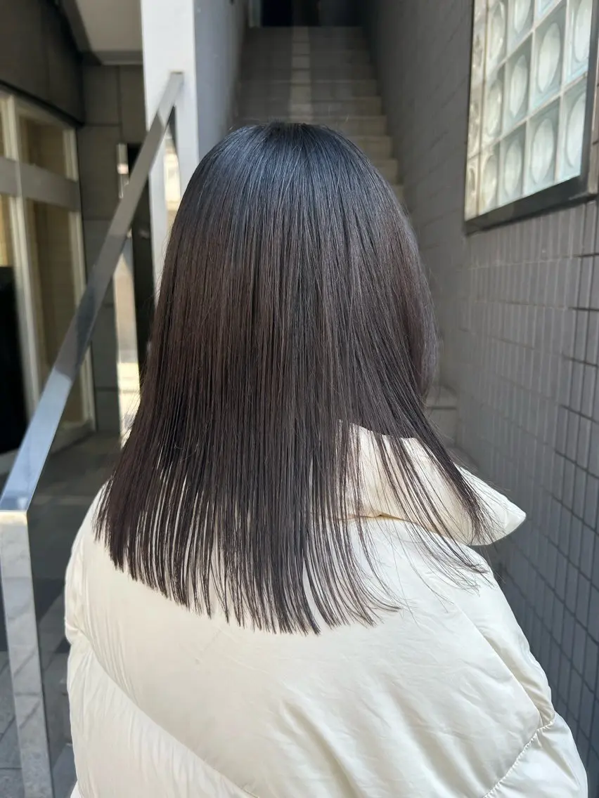 セミロング 横浜カラー/ブリーチ SAKI💫のヘアスタイル