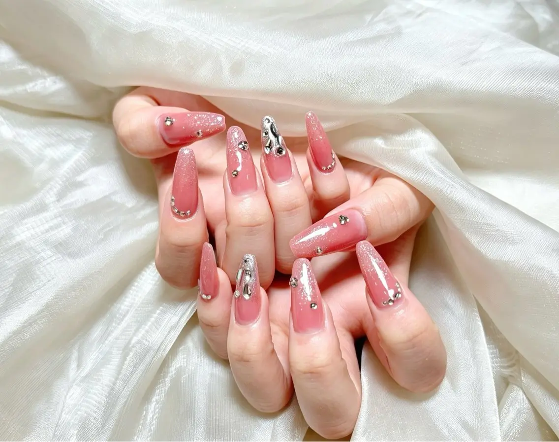 ネイル チークネイル 長さ出し フレンチネイル ジェルネイル 韓国ネイル ハンドネイル Lucky Nail Salon❷のネイルデザイン