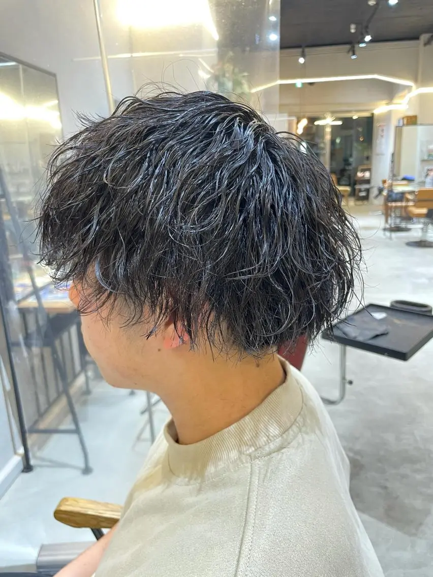 ⚠️6月中1日1名限定⚠️ツイストスパイラルパーマ波巻きパーマ、スパイラルパーマ ※初来店の24歳以下の方のみ可能の写真