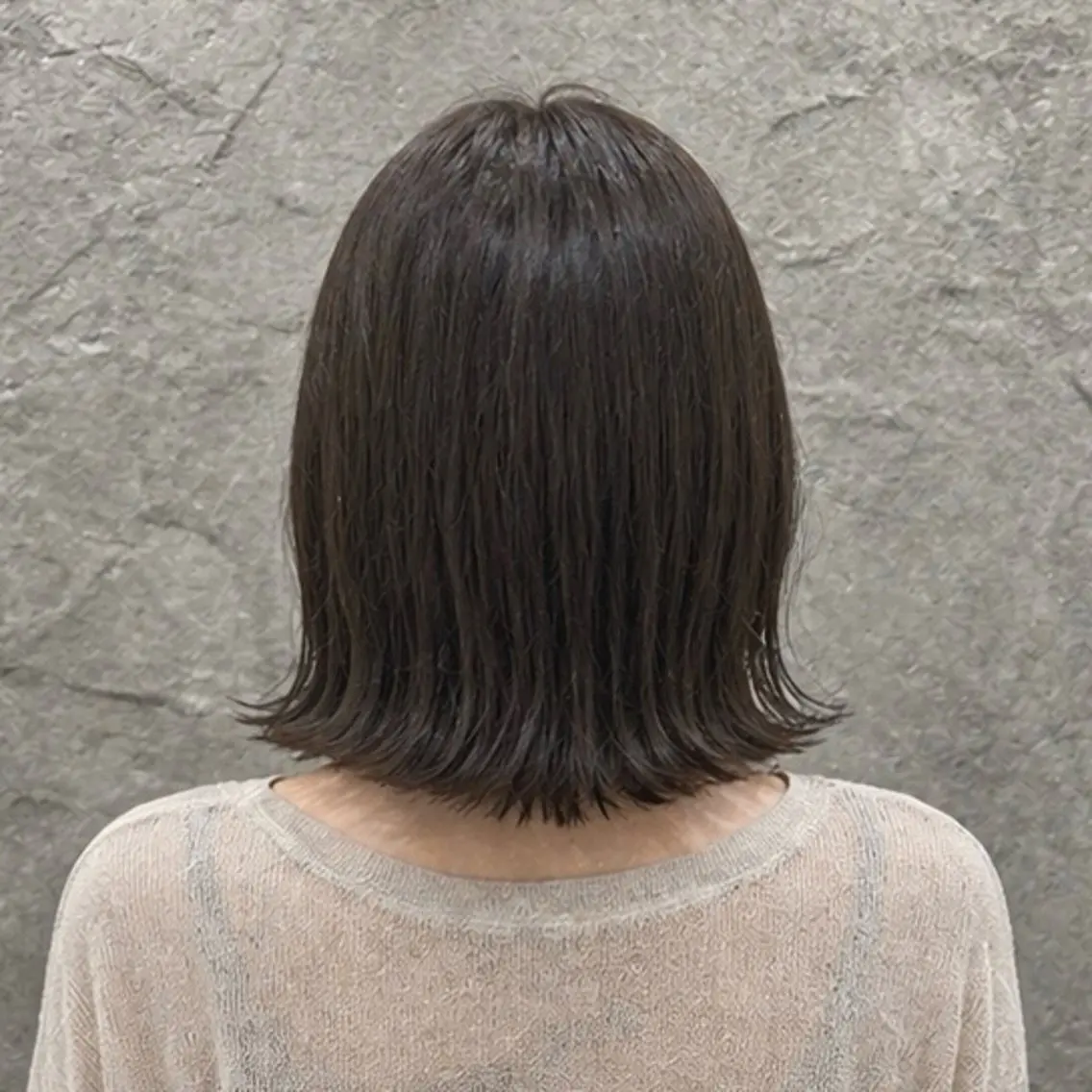 ショート 小島 咲音/艶カラー /レイヤー/縮毛矯正のヘアスタイル