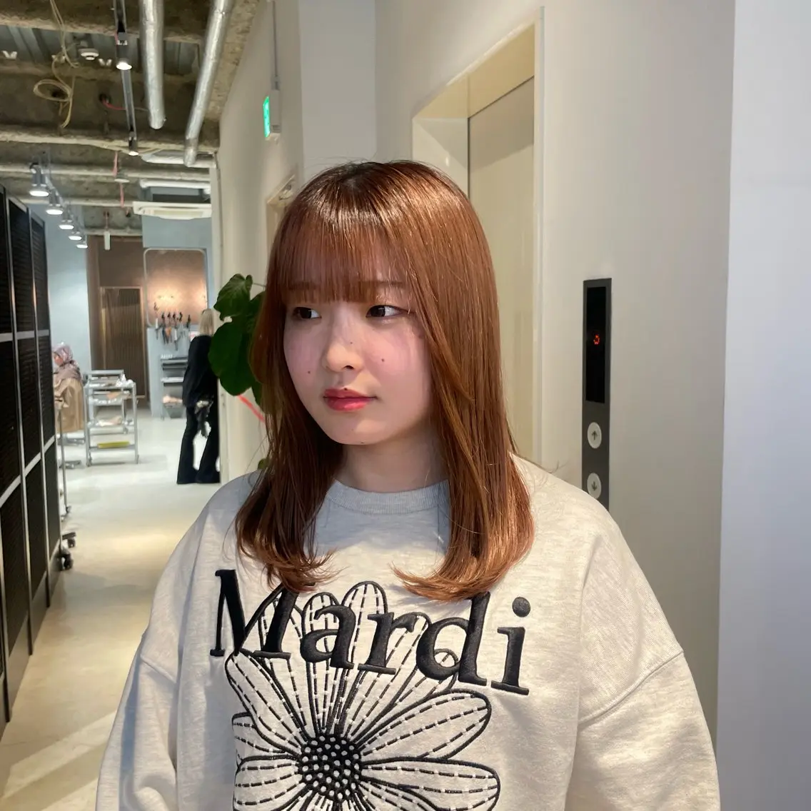 カット"前回から2ヶ月以内のご来店の方"の写真