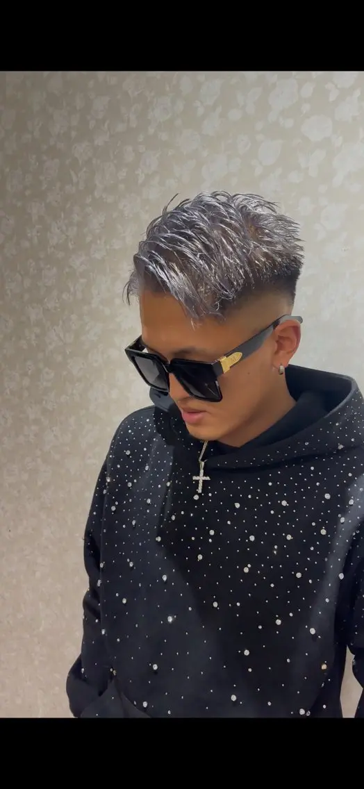 【メンズ限定👨🏽✨】カット＋ブリーチ＋カラーの写真