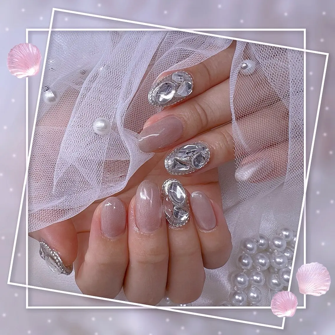 ネイル チークネイル フレンチネイル グラデーション マグネットネイル マグネットフレンチ ハンドネイル Chill Nailsalonのネイルデザイン