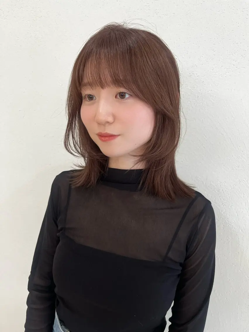 ミディアム ボブ レイヤーカット yura /レイヤーカットのヘアスタイル