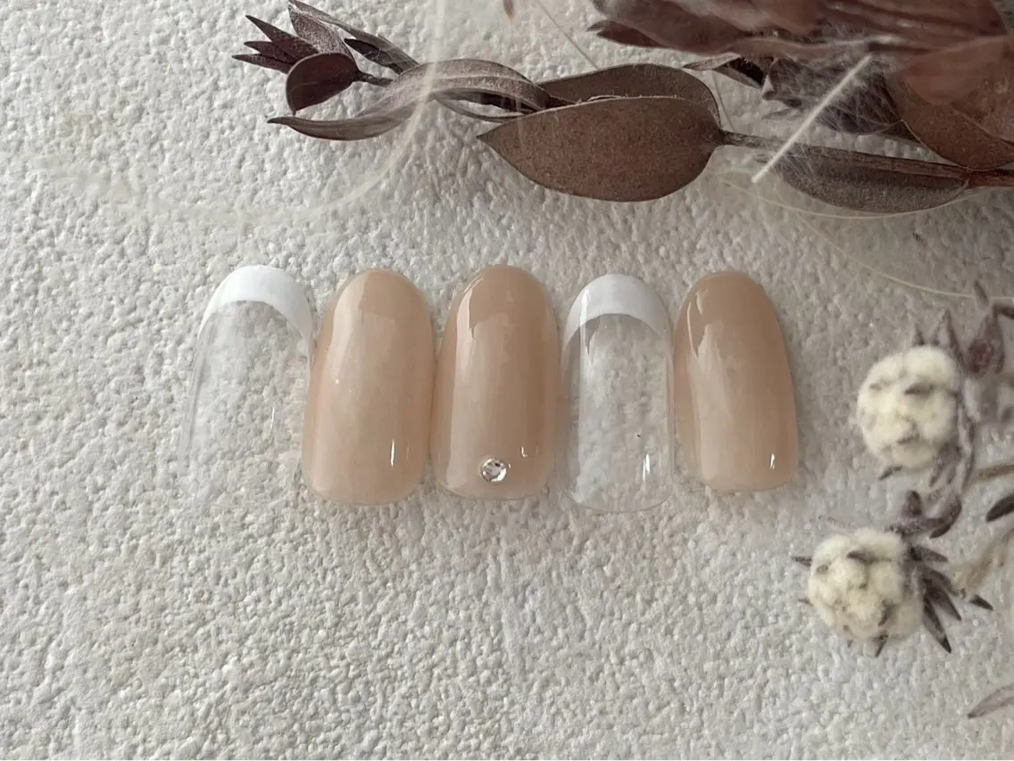 ネイル オーロラネイル フットネイル フレンチネイル ジェルネイル グラデーション ハンドネイル mogunail &blowのネイルデザイン