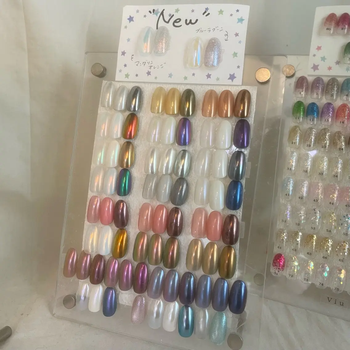 ネイル ミラーネイル オレンジ ハンドネイル Viu nail salonのネイルデザイン