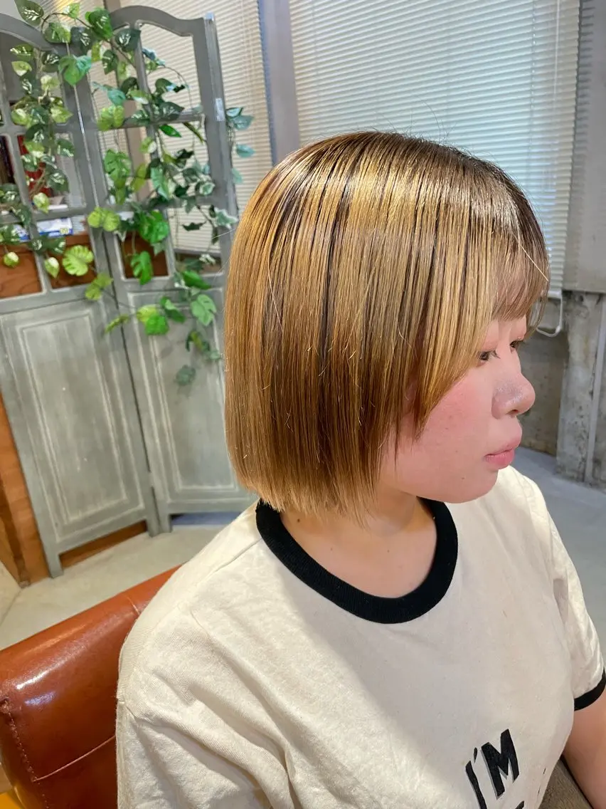 ミディアム 髪質改善 酸性ストレート 上山 萌音のヘアスタイル