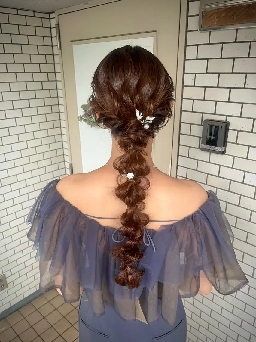 ヘアアレンジ 結婚式・ブライダル 髪飾り ヘアセット 推し活/イベントヘア 🎀✨yuriのヘアスタイル