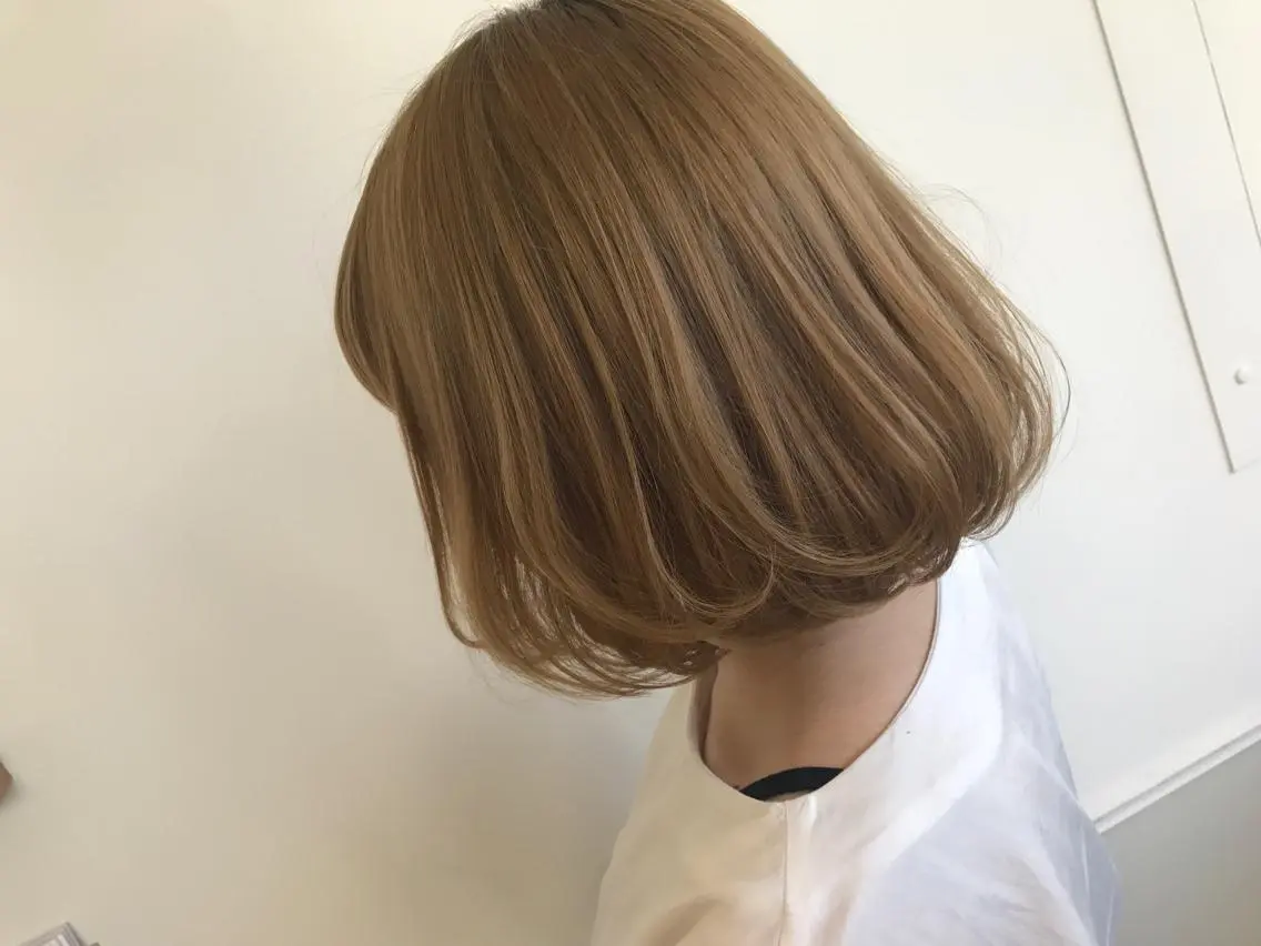 ショート カラー 透明感カラー ヤマナカ エリカのヘアスタイル