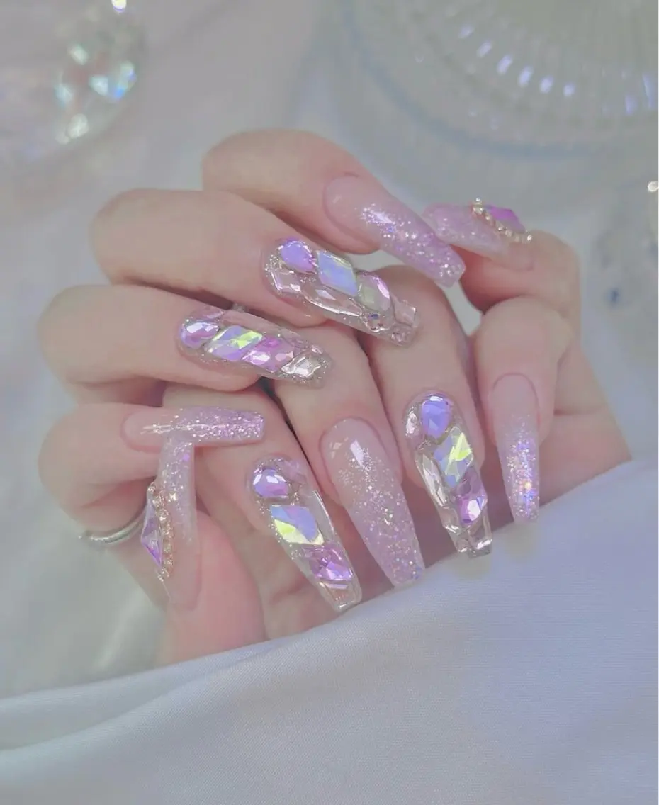 ネイル 長さ出し フラッシュネイル ワンカラーネイル ネイルチップ ハンドネイル JISOO ANA.CHUOのネイルデザイン