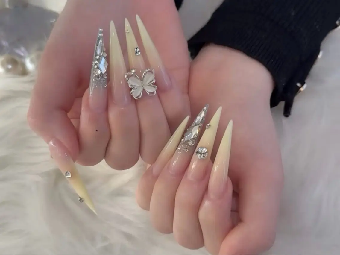 ネイル ハンドネイル Luvia Ginzaのネイルデザイン