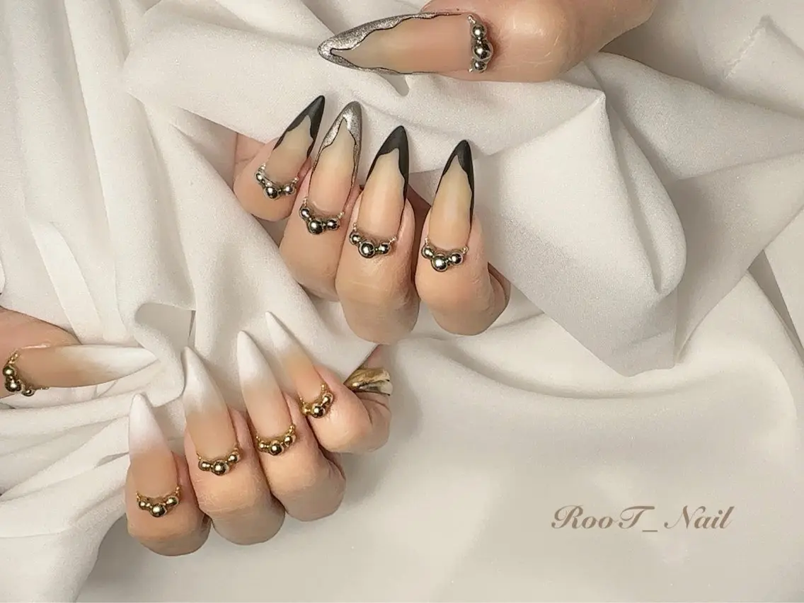 ネイル フレンチネイル ハンドネイル RooT Nailのネイルデザイン