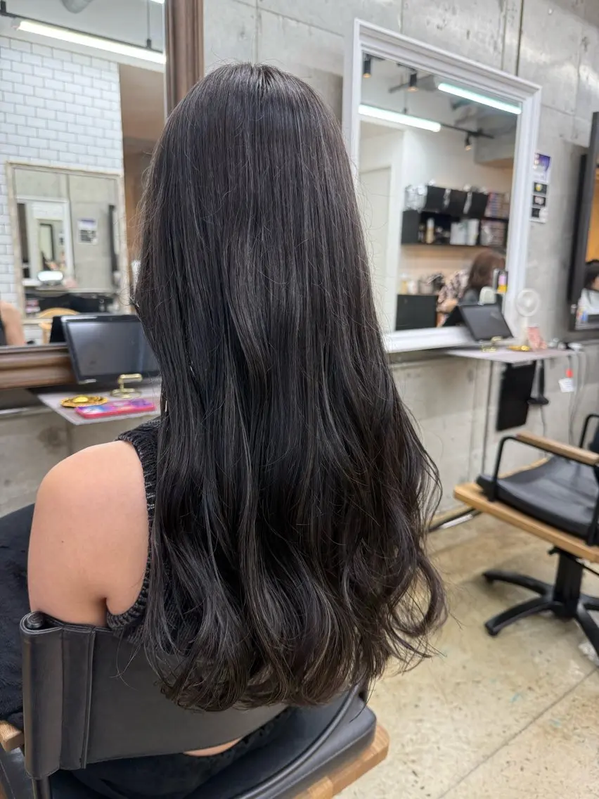 ロング カラー 吉川 慶斗のヘアスタイル