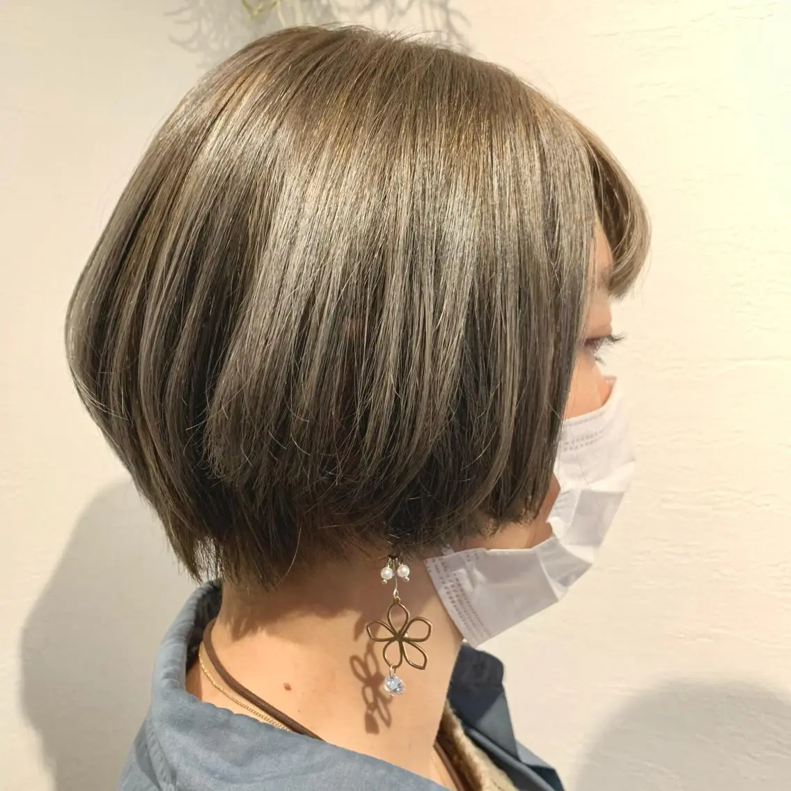 ショート カラー ハイトーンカラー ヘアカラー ショート×カラー 🦊堀米早紀【荻窪】のマツエク・マツパデザイン