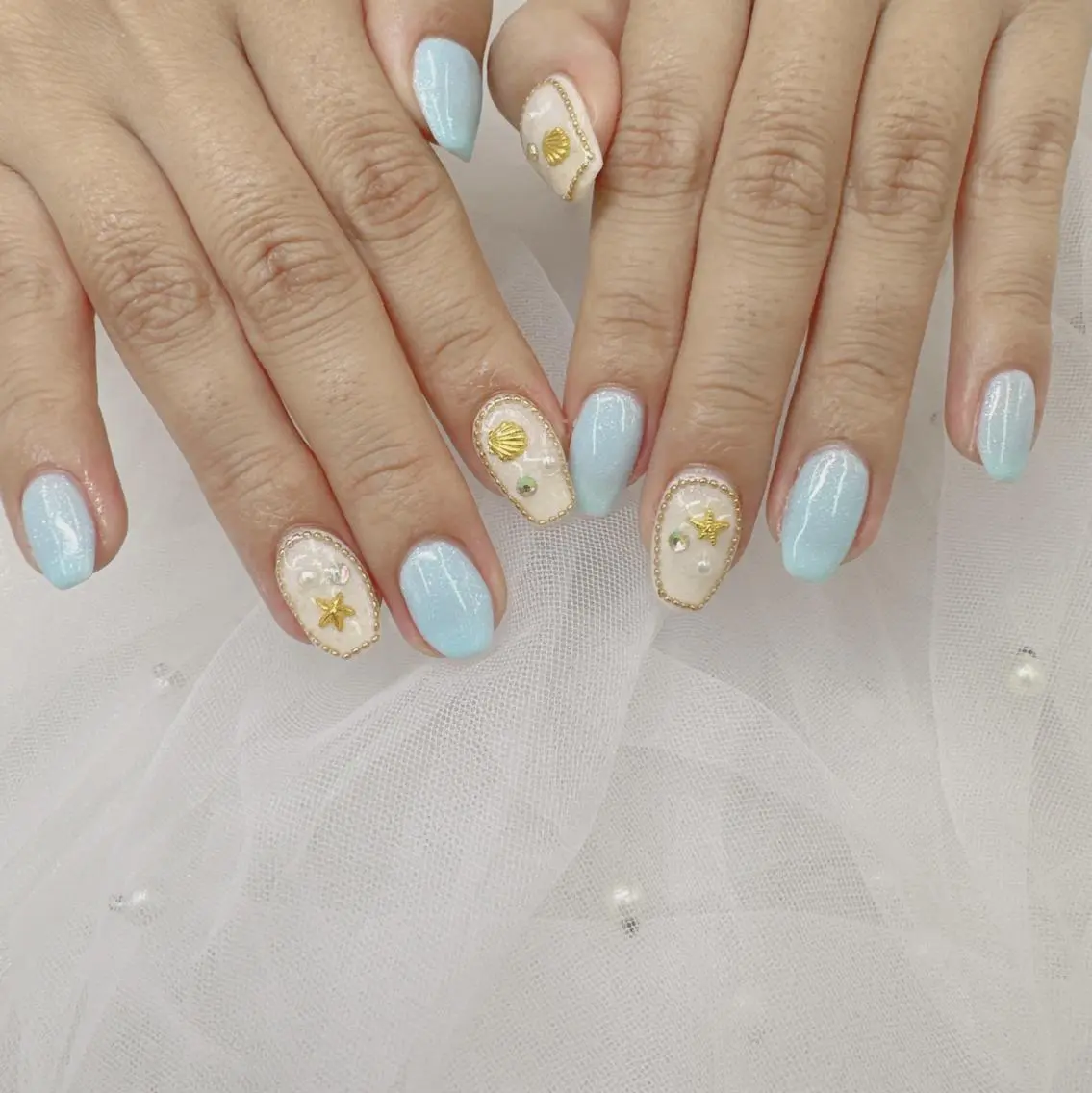 ネイル Nail salon Honey Beeのネイルデザイン