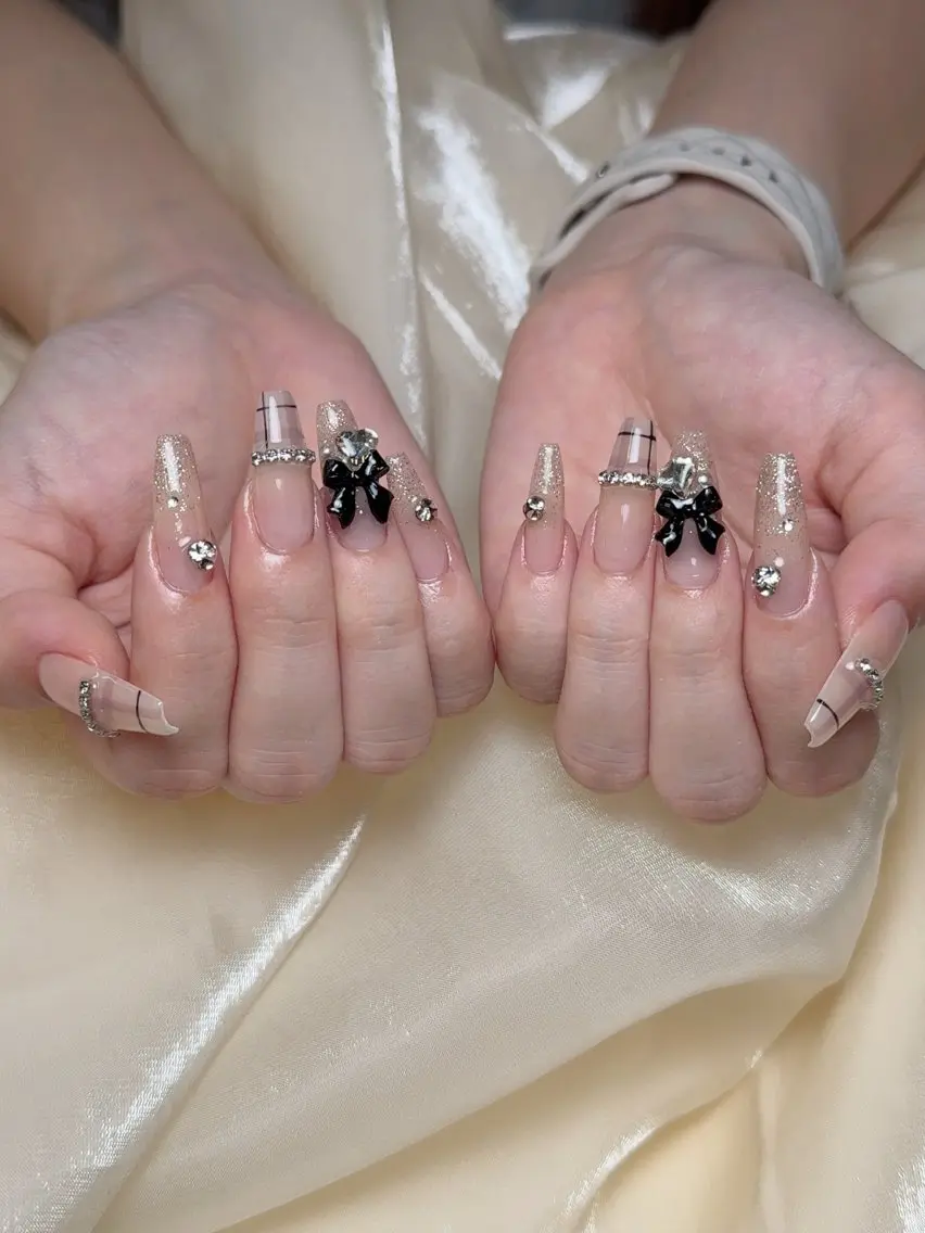 ネイル ハンドネイル ENsalon akiのネイルデザイン