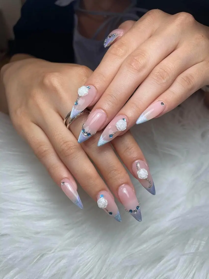ネイル フレンチネイル ジェルネイル ガーリー 韓国ネイル ロングネイル ハンドネイル NieNail Nezukoのネイルデザイン
