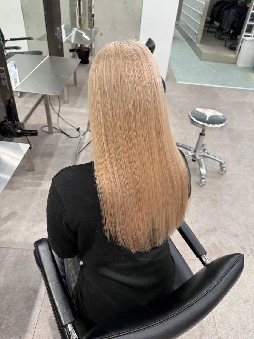 ロング カラー ヘアカラー トリートメント ブリーチ特化酒井 竜也のヘアスタイル