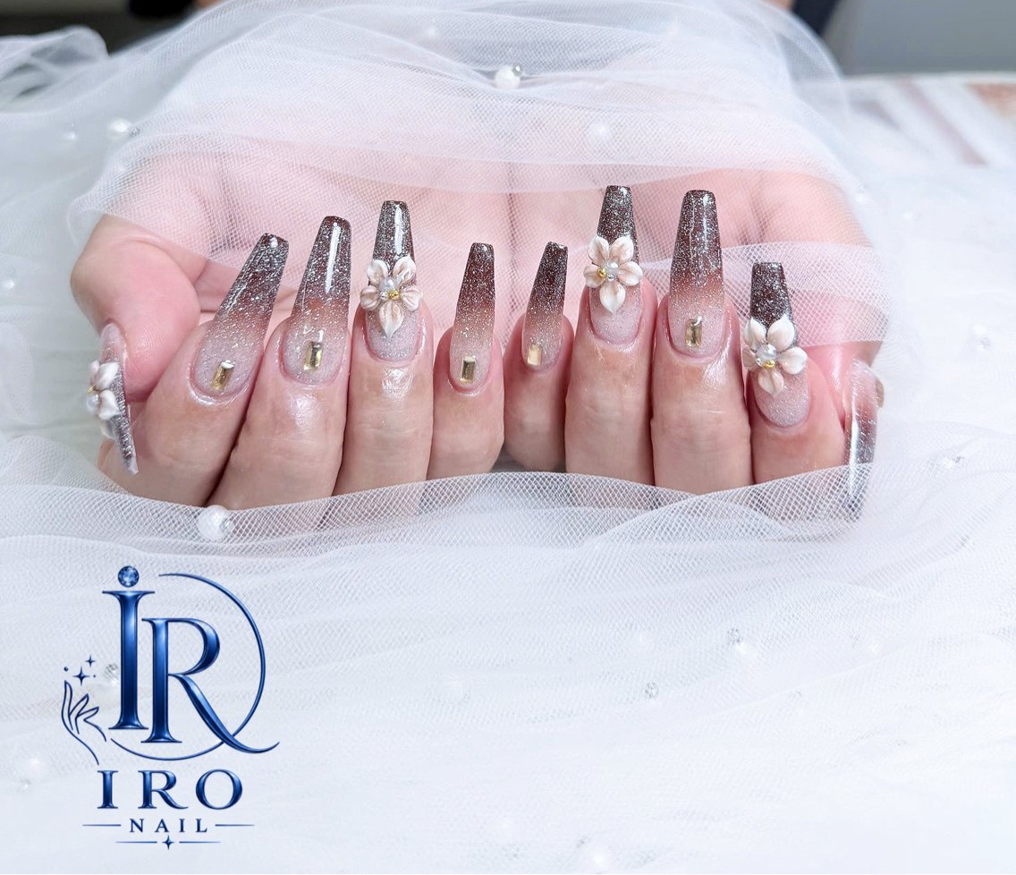 ネイル ハンドネイル IRO FUNABASHIのネイルデザイン