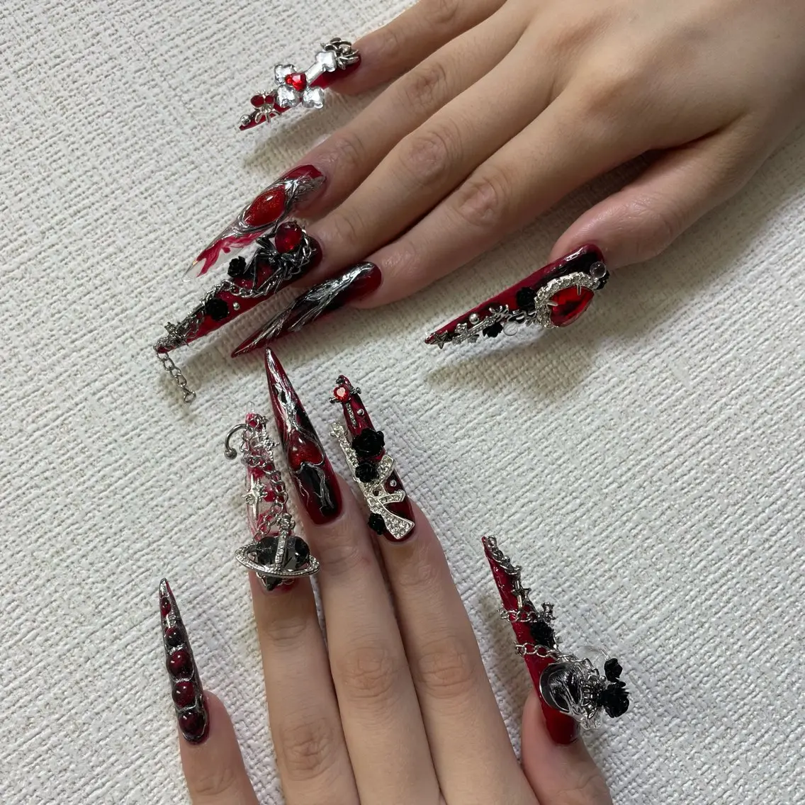 ネイル 成人式 ジェルネイル ネイルチップ ハンドネイル MoMoA Nail ネイル長さ出し専門店のネイルデザイン