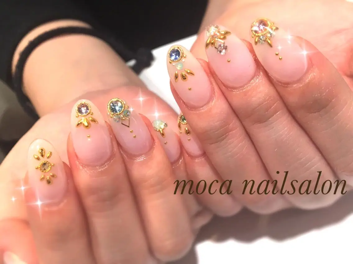 ネイル Lino nailのネイルデザイン