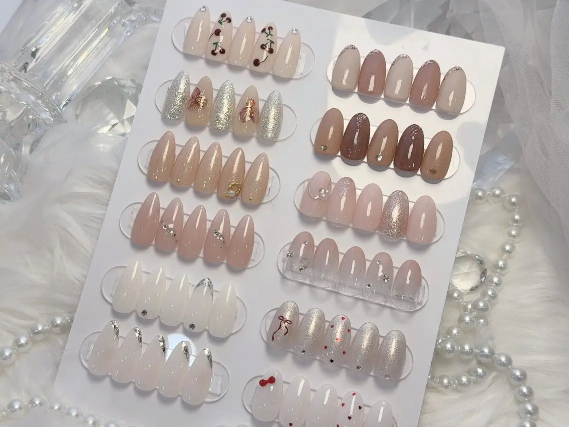 ネイル Re;lio AKIのネイルデザイン