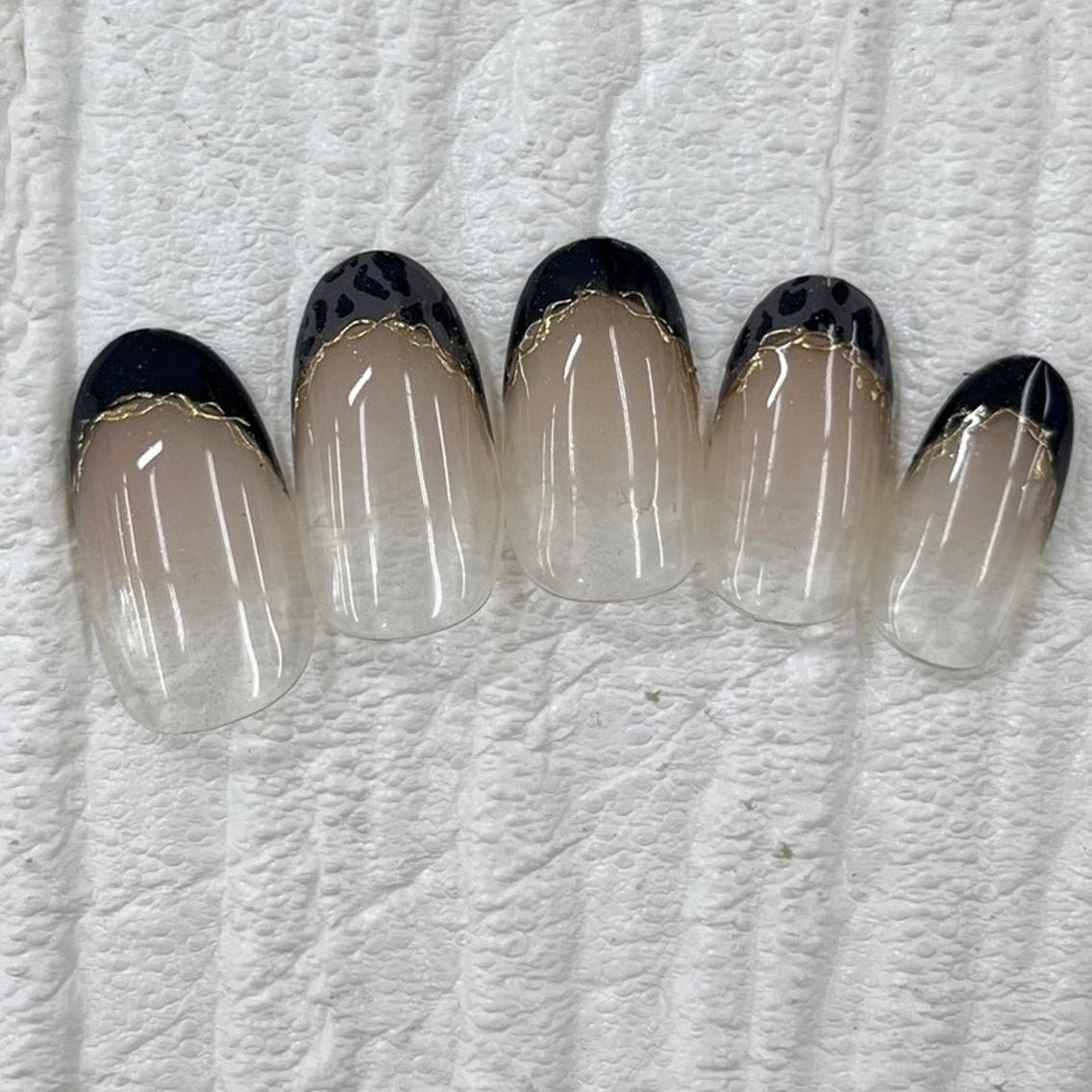 ネイル Nail salon Honey Beeのネイルデザイン